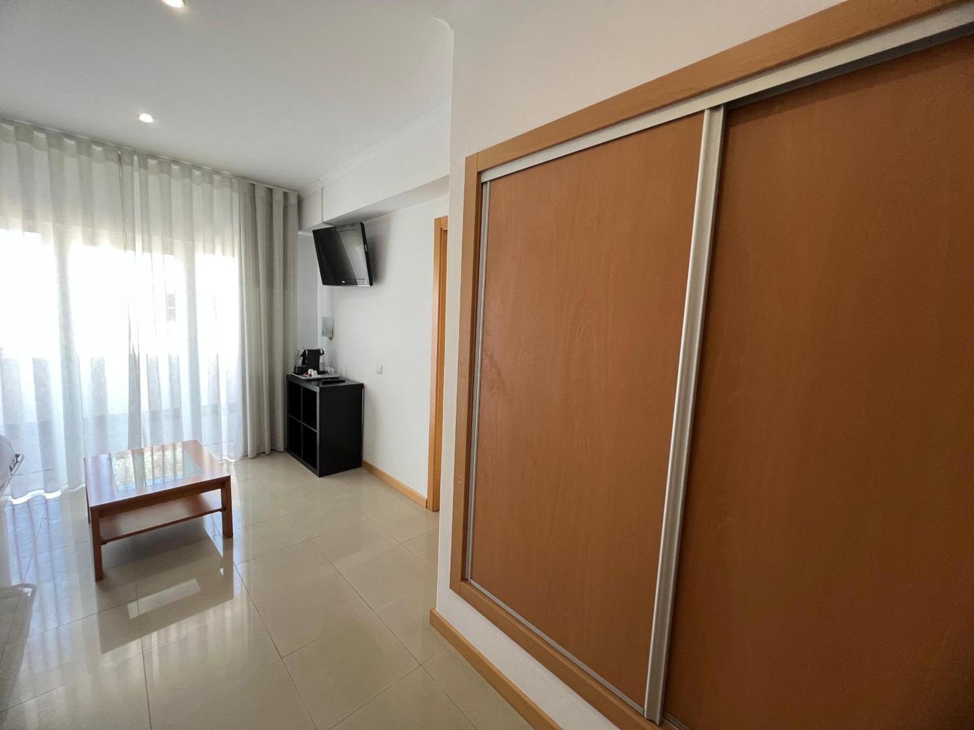 Be One Hotel Caldas Da Rainha - By Mhmb Hospitality Pokoj fotografie